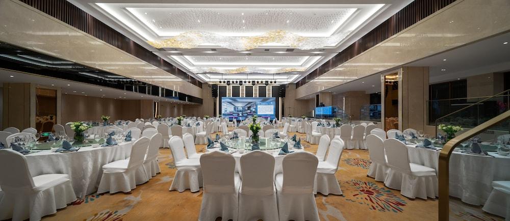 Minshan Lhasa Grand Hotel Chengdu Exteriör bild