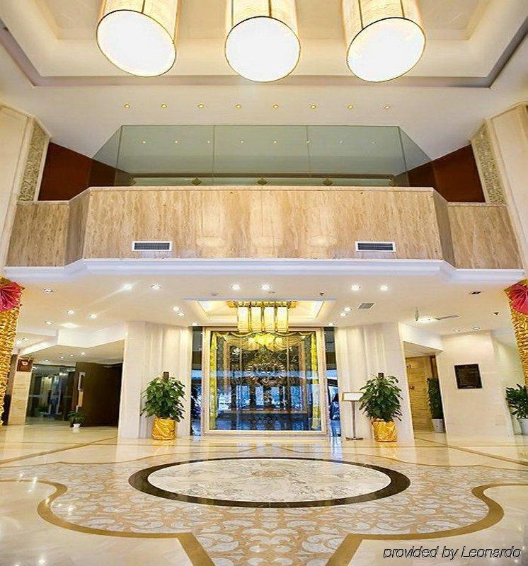Minshan Lhasa Grand Hotel Chengdu Exteriör bild
