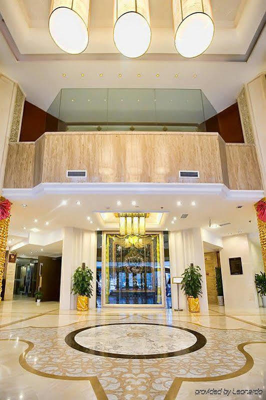 Minshan Lhasa Grand Hotel Chengdu Inreriör bild
